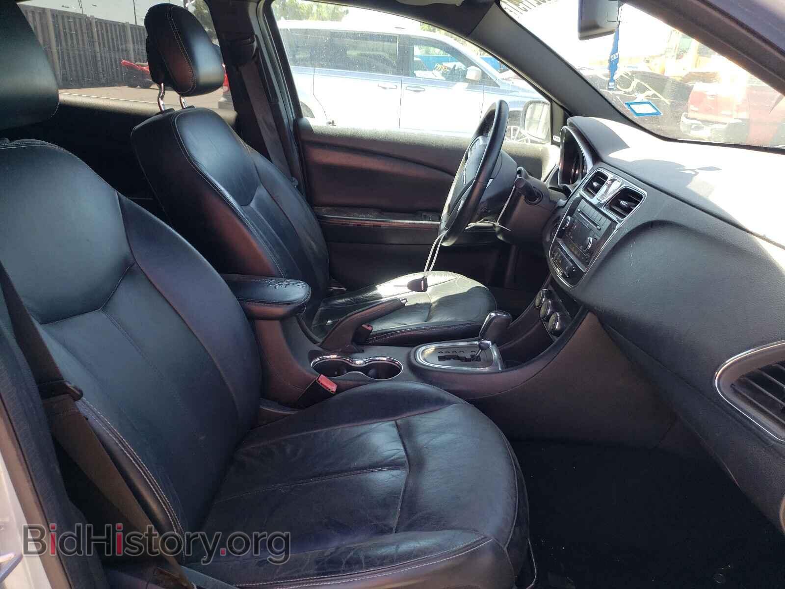 2013 CHRYSLER 200 - VIN: 1C3CCBCG8DN580734 - Photo 5