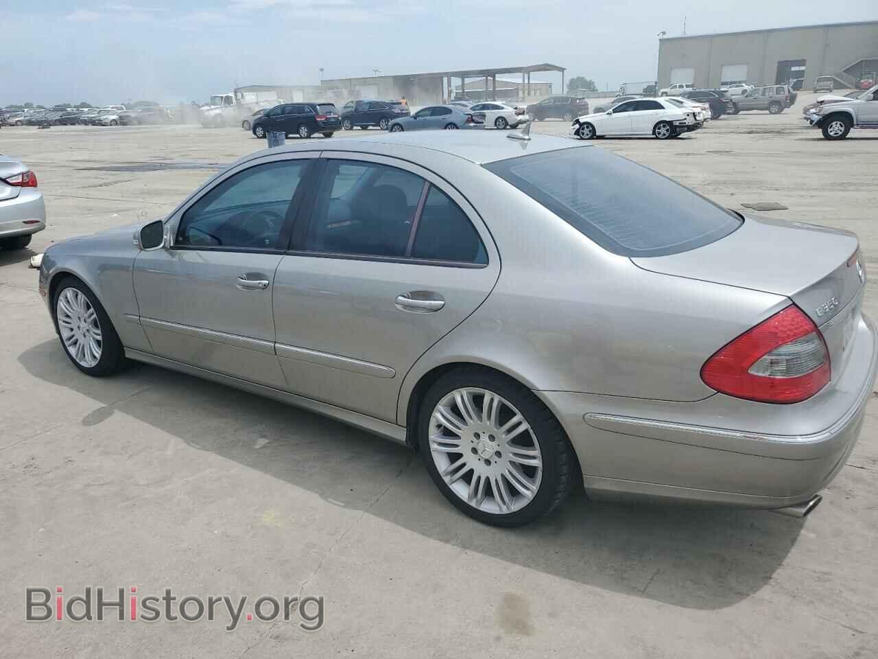 2007 MERCEDES-BENZ E-CLASS - VIN: WDBUF56X87B162201 - Фото 2