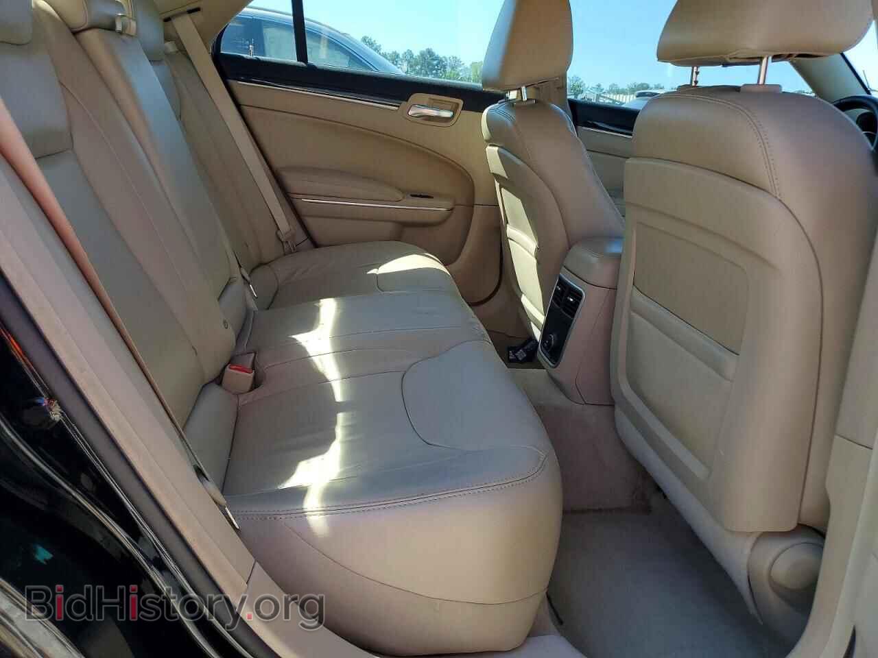 2014 CHRYSLER 300 - VIN: 2C3CCAAG3EH138967 - Фото 10