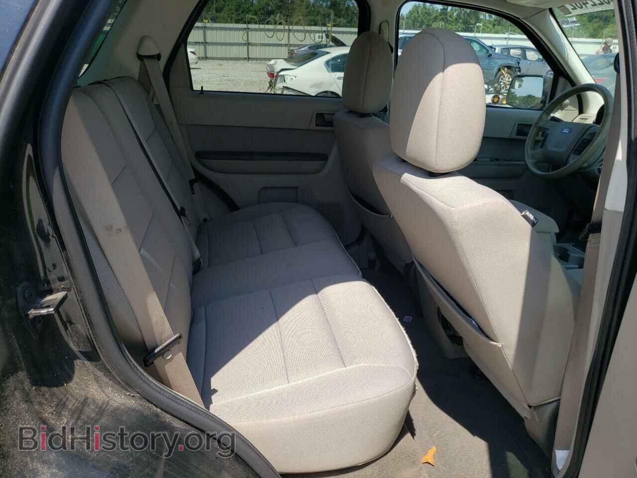 2011 FORD ESCAPE - VIN: 1FMCU0D77BKB09552 - Фото 6