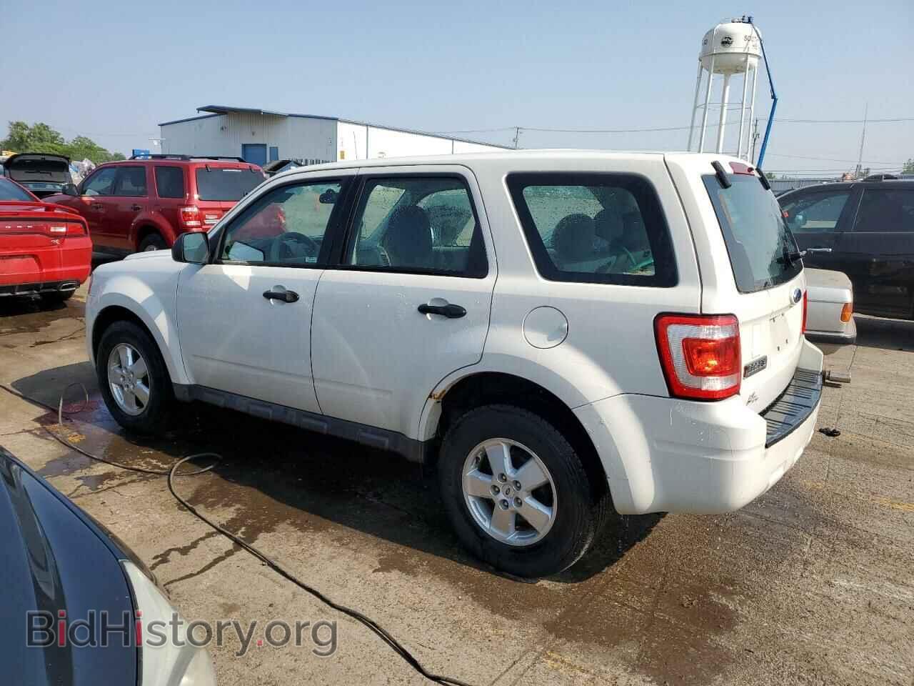 2009 FORD ESCAPE - VIN: 1FMCU02799KC47364 - Фото 2