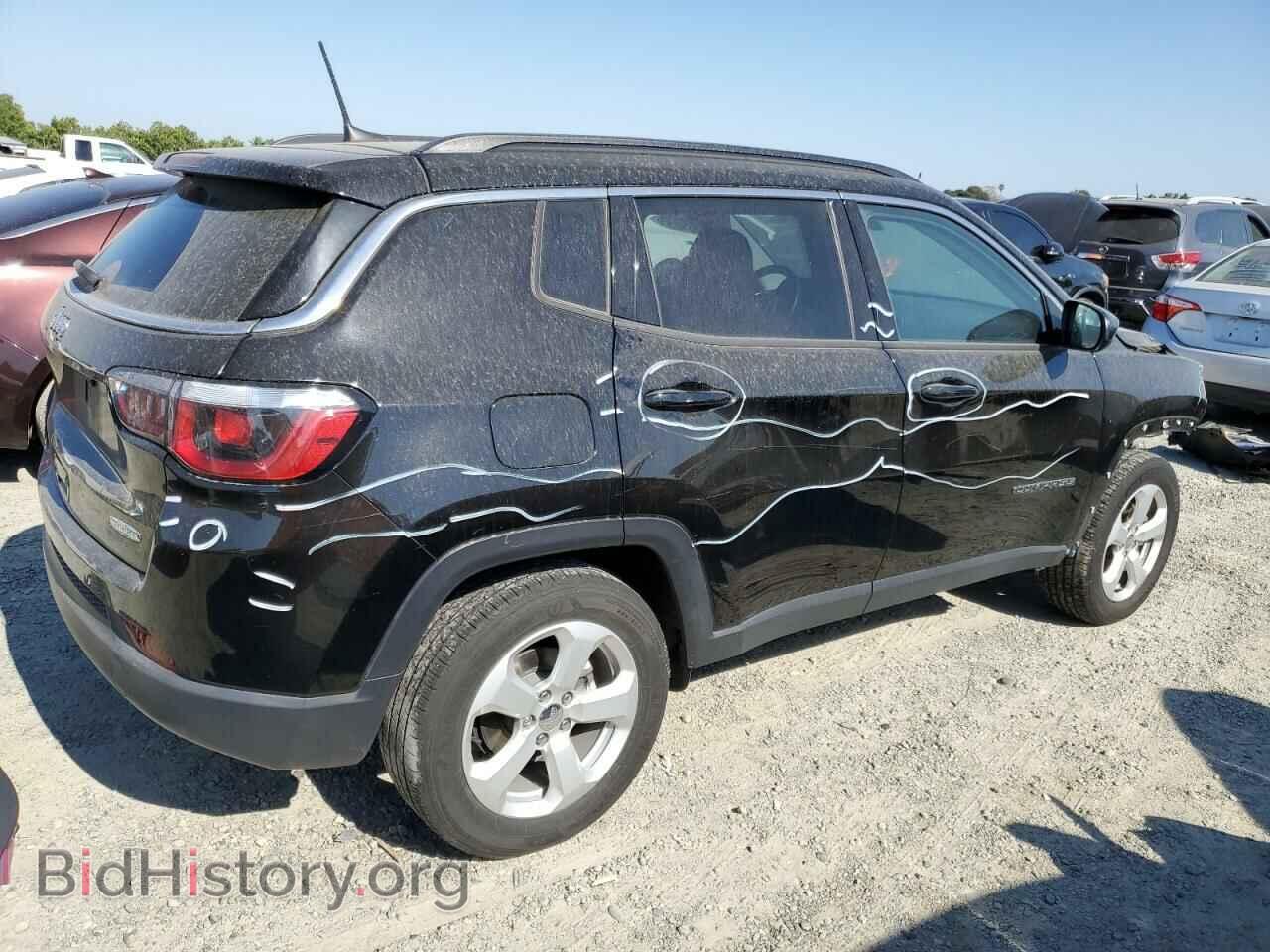 2019 JEEP COMPASS - VIN: 3C4NJCBB3KT750033 - Фото 3