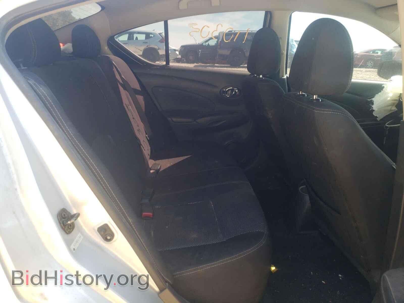 2019 NISSAN VERSA - VIN: 3N1CN7AP3KL813604 - Photo 6