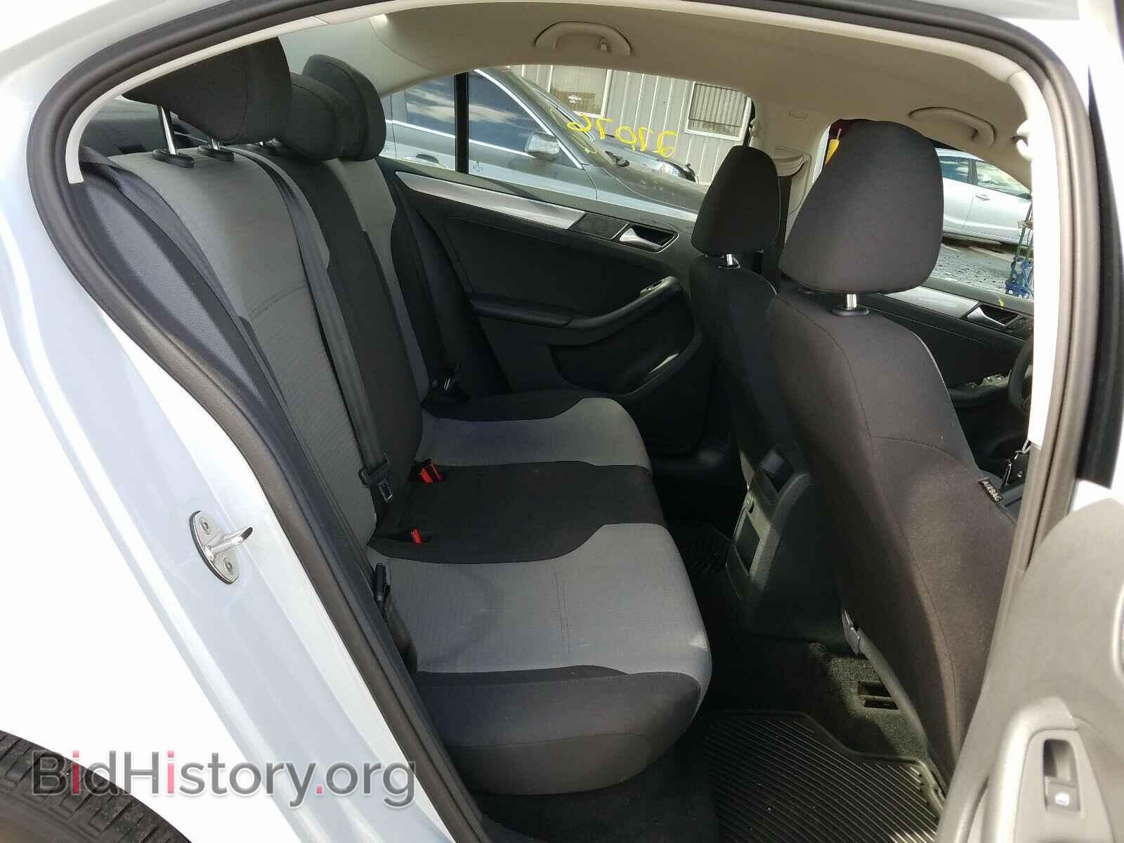 2017 VOLKSWAGEN JETTA - VIN: 3VW2B7AJ5HM405201 - Photo 6