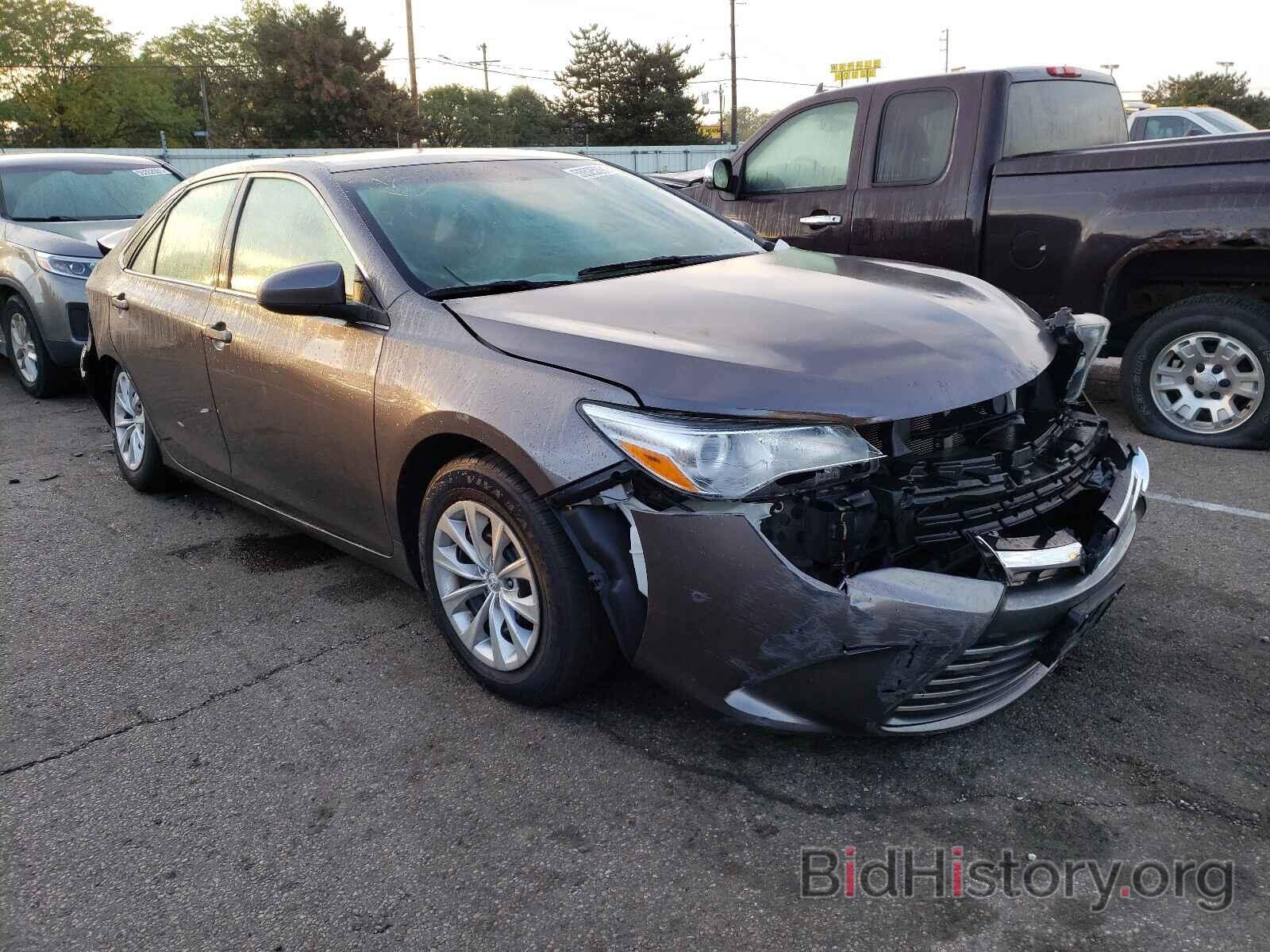 Photo 4T4BF1FK5FR445701 - TOYOTA CAMRY 2015