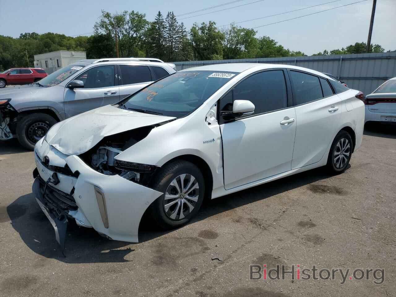 Фотография JTDL9RFUXK3002647 - TOYOTA PRIUS 2019