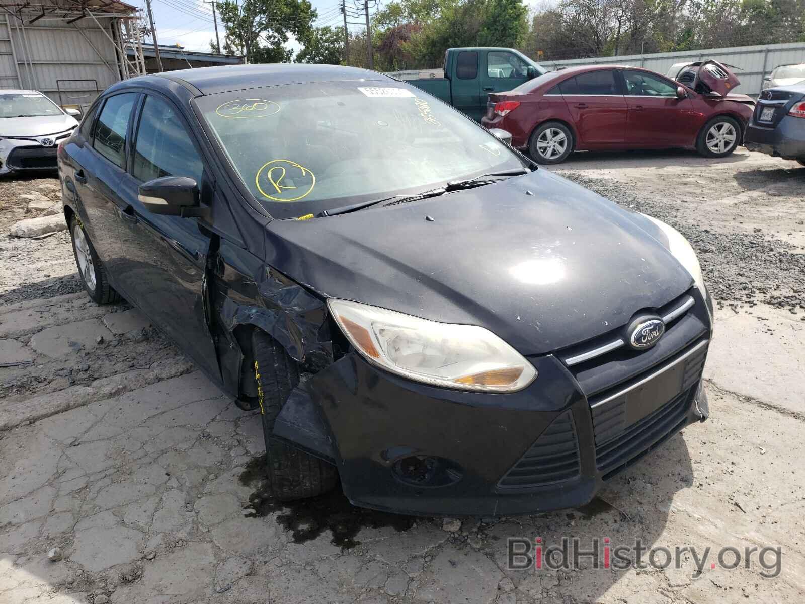 Photo 1FADP3F2XEL355020 - FORD FOCUS 2014