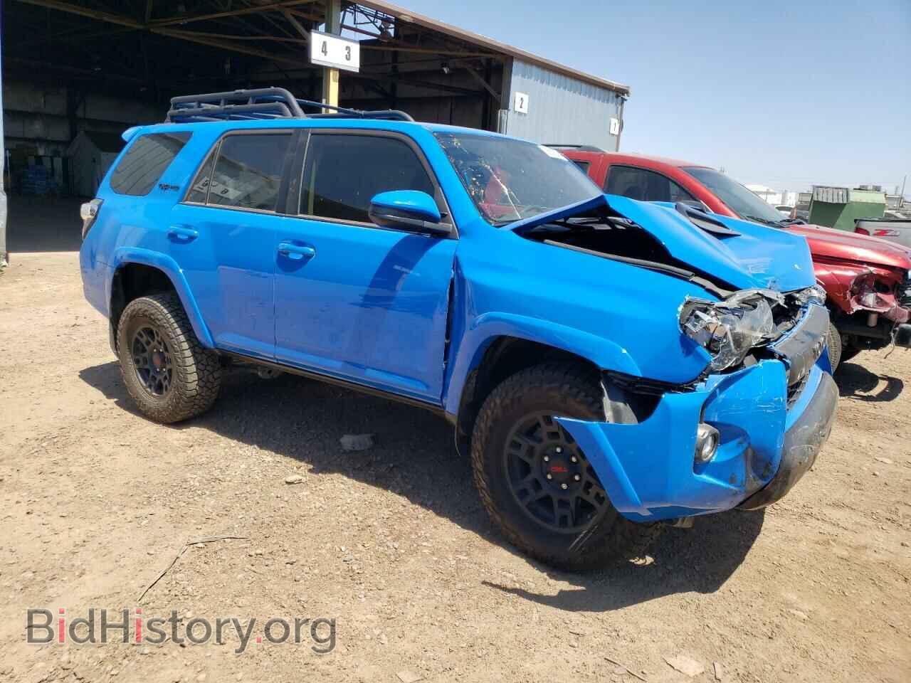 2019 TOYOTA 4RUNNER - VIN: JTEBU5JR8K5702575 - Фото 4