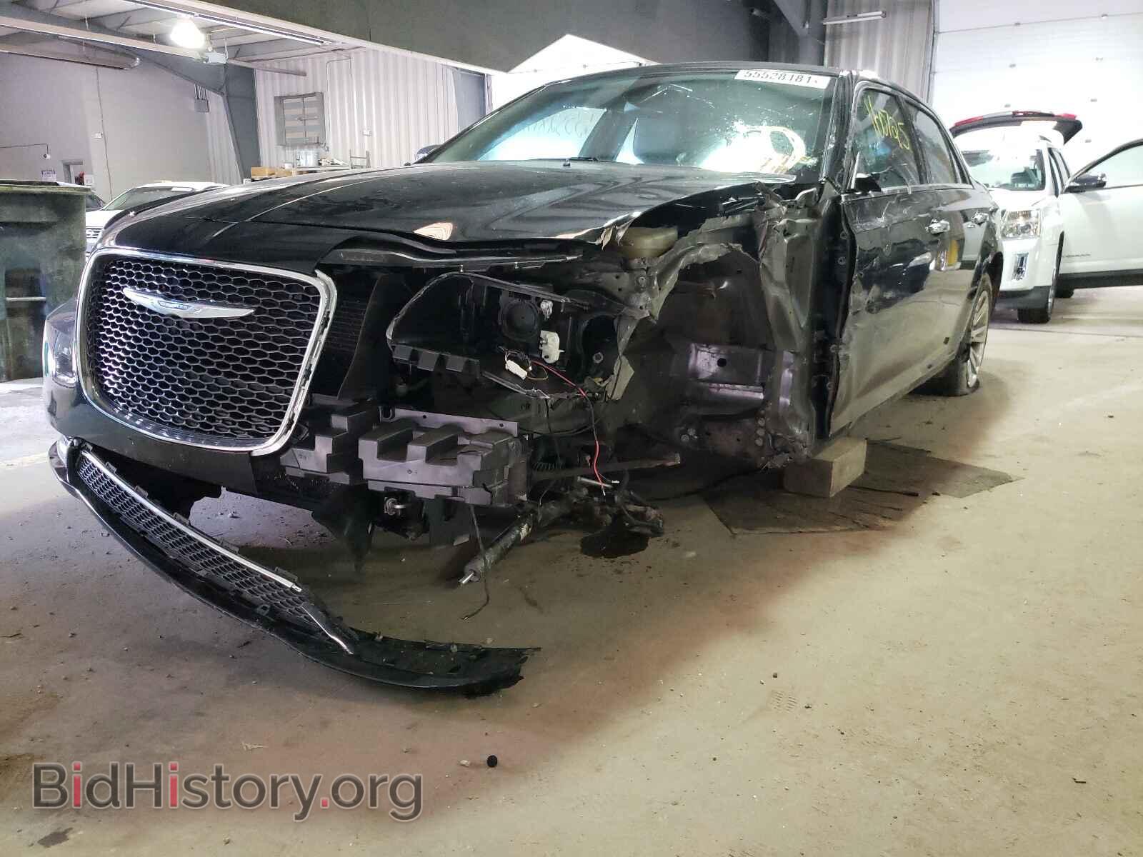 2016 CHRYSLER 300 - VIN: 2C3CCAEG2GH219763 - Фото 2