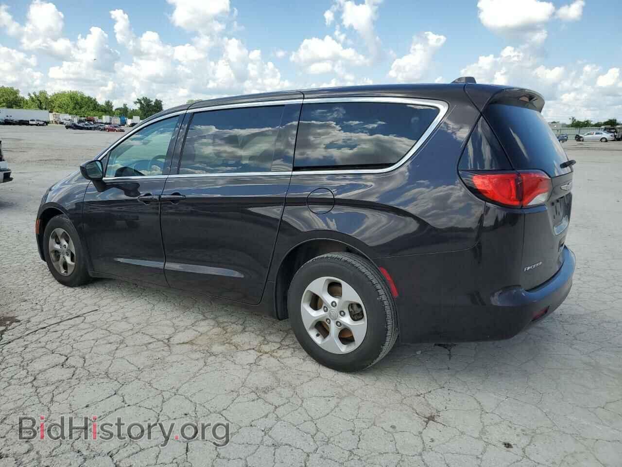 2017 CHRYSLER PACIFICA - VIN: 2C4RC1CG8HR529145 - Photo 2