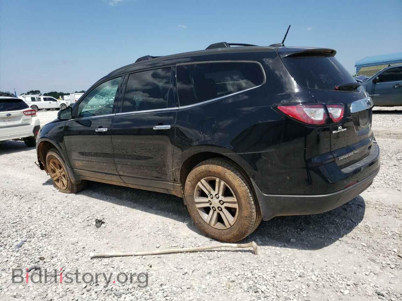 2017 CHEVROLET TRAVERSE - VIN: 1GNKVHKD1HJ166629 - Фото 2