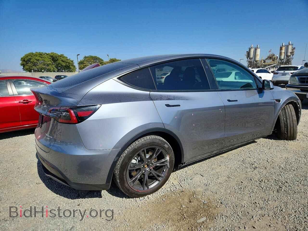 2025 TESLA MODEL Y - VIN: 7SAYGDEE3SA344906 - Photo 3