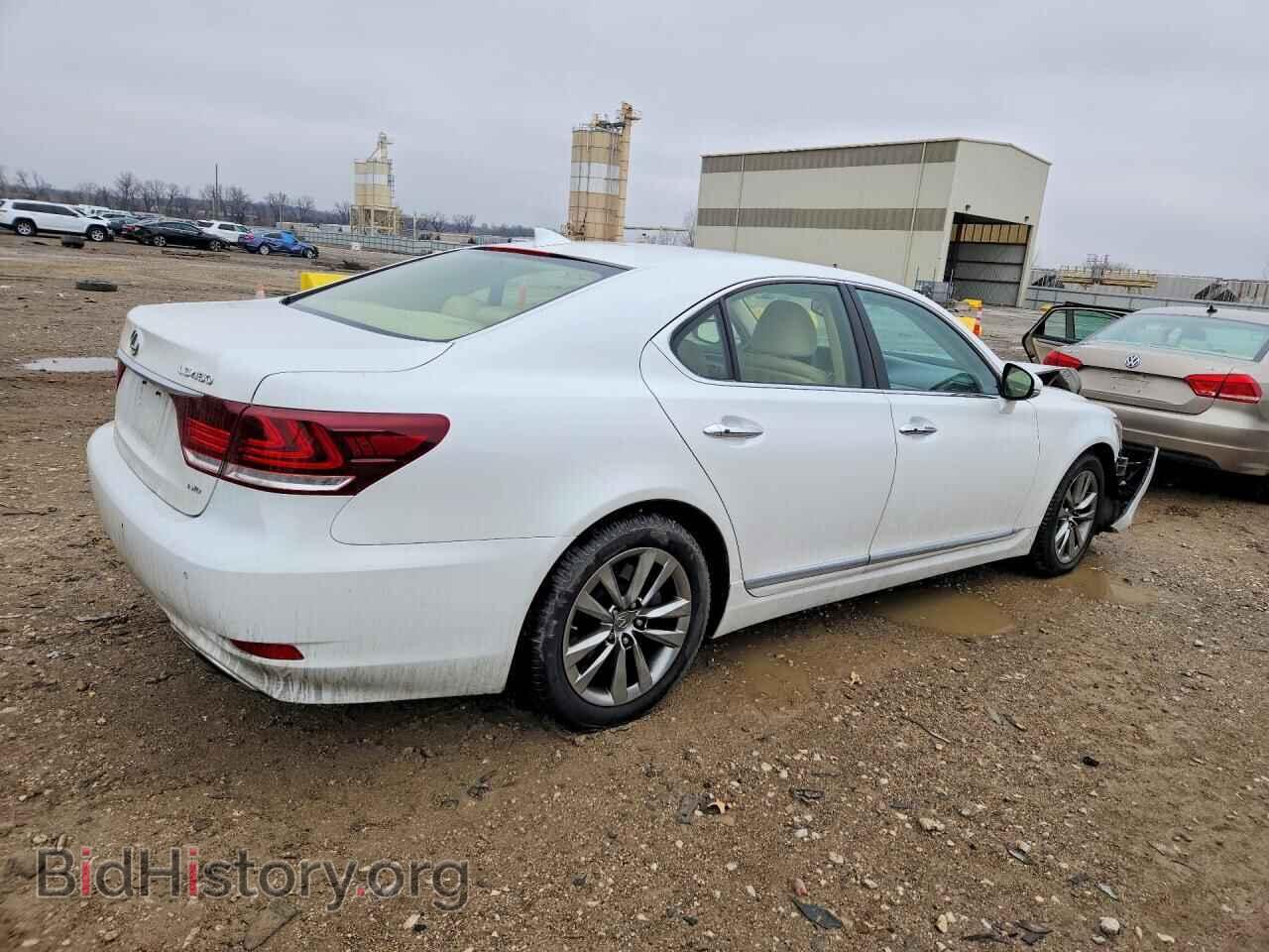 2014 LEXUS LS 460 - VIN: JTHCL5EF0E5022748 - Photo 3