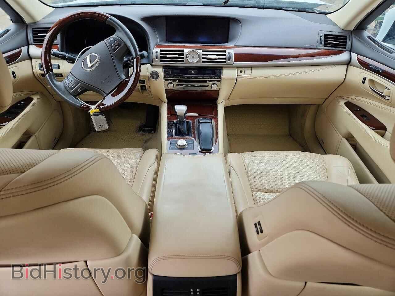 2014 LEXUS LS 460 - VIN: JTHCL5EF0E5022748 - Photo 8