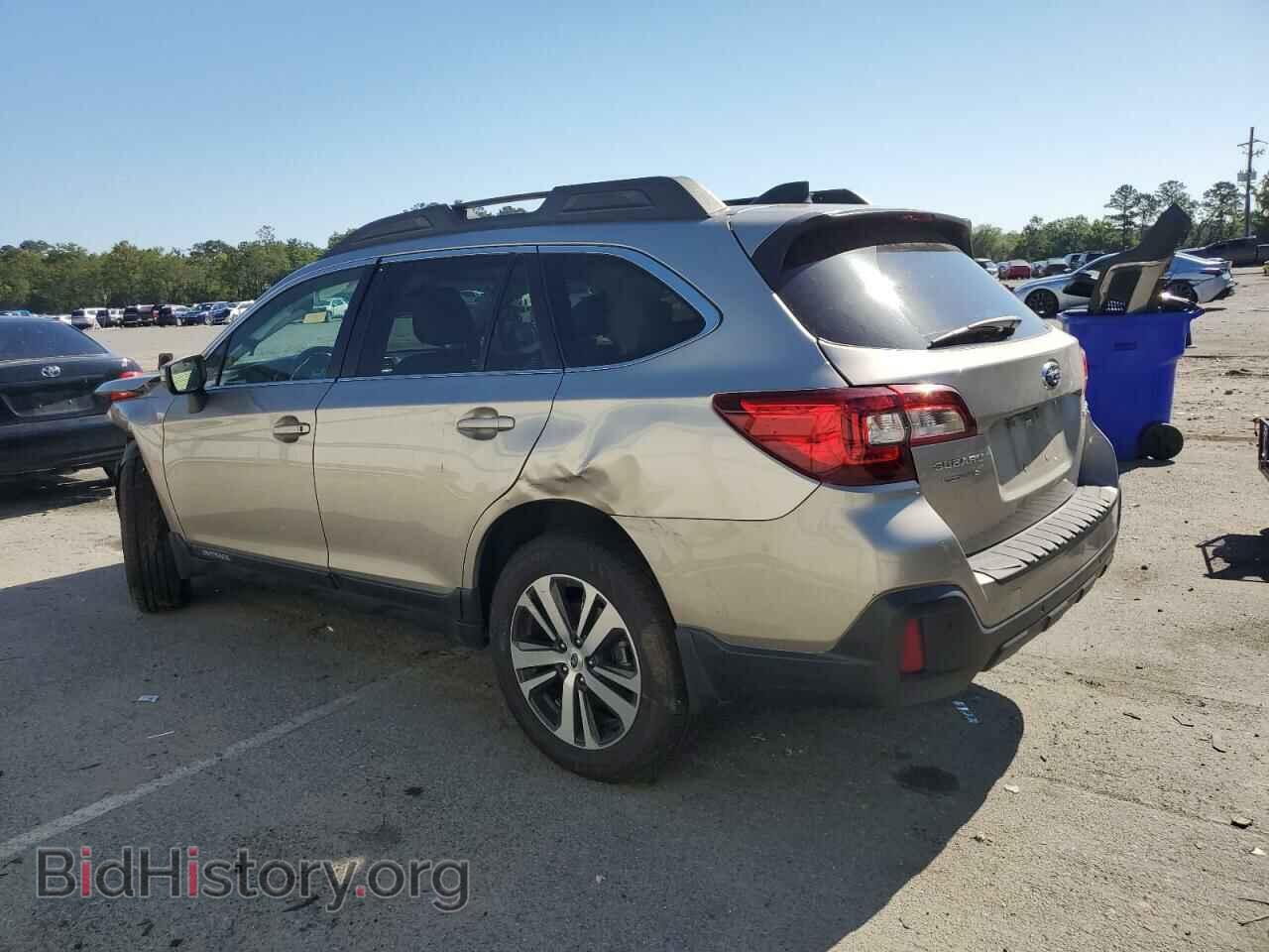2018 SUBARU OUTBACK - VIN: 4S4BSANC8J3240906 - Фото 2