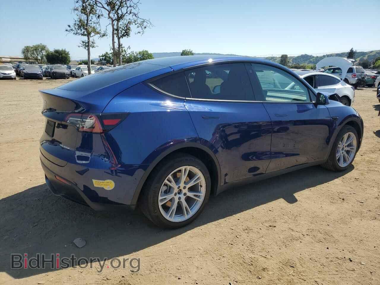 2022 TESLA MODEL Y - VIN: 7SAYGDEE0NF394105 - Photo 3