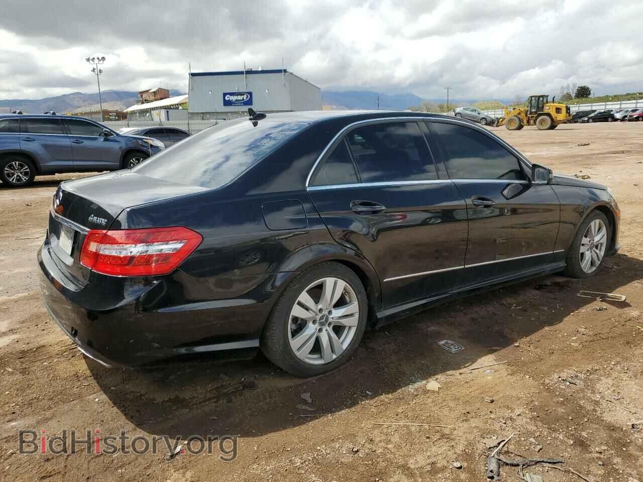 2011 MERCEDES-BENZ E-CLASS - VIN: WDDHF8HB2BA438284 - Фото 3