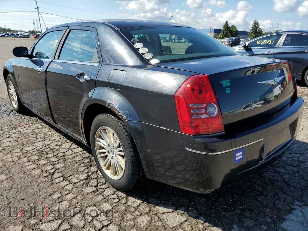 2010 CHRYSLER 300 - VIN: 2C3CA4CD8AH105449 - Фото 3