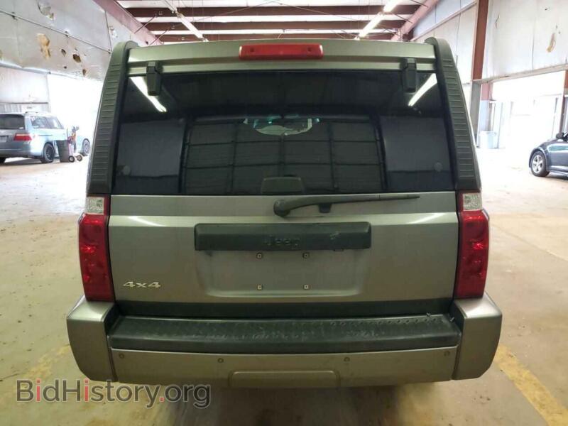2007 Jeep COMMANDER (VIN 1J8HG48K87C700555) — фото 6 из 13