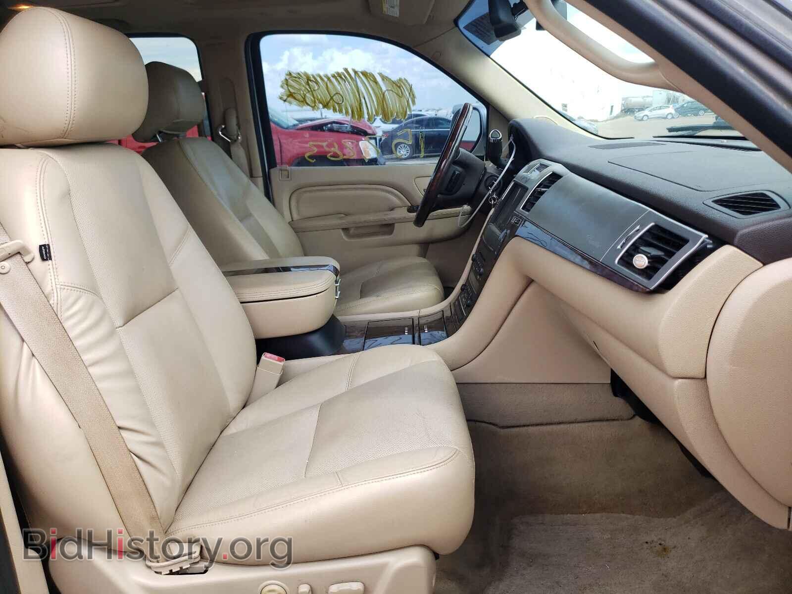 2011 CADILLAC ESCALADE - VIN: 1GYS4BEF1BR280431 - Фото 5