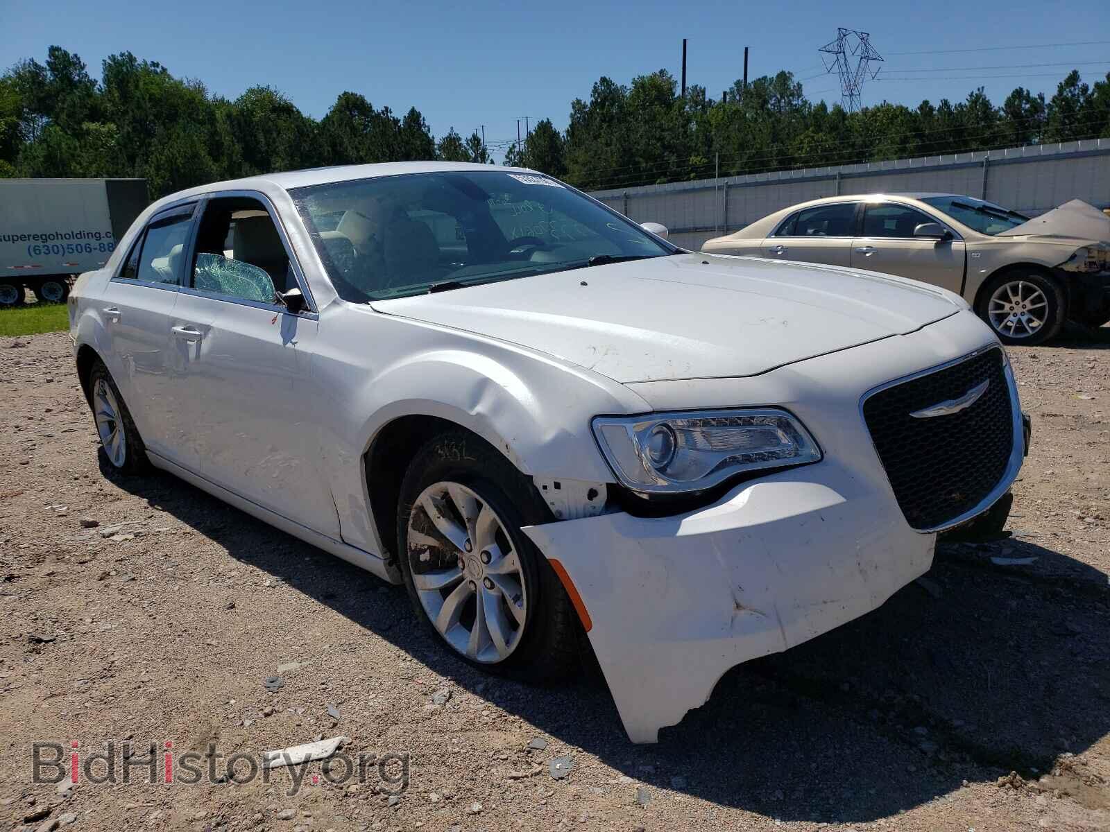 Фотография 2C3CCAAG7GH134990 - CHRYSLER 300 2016