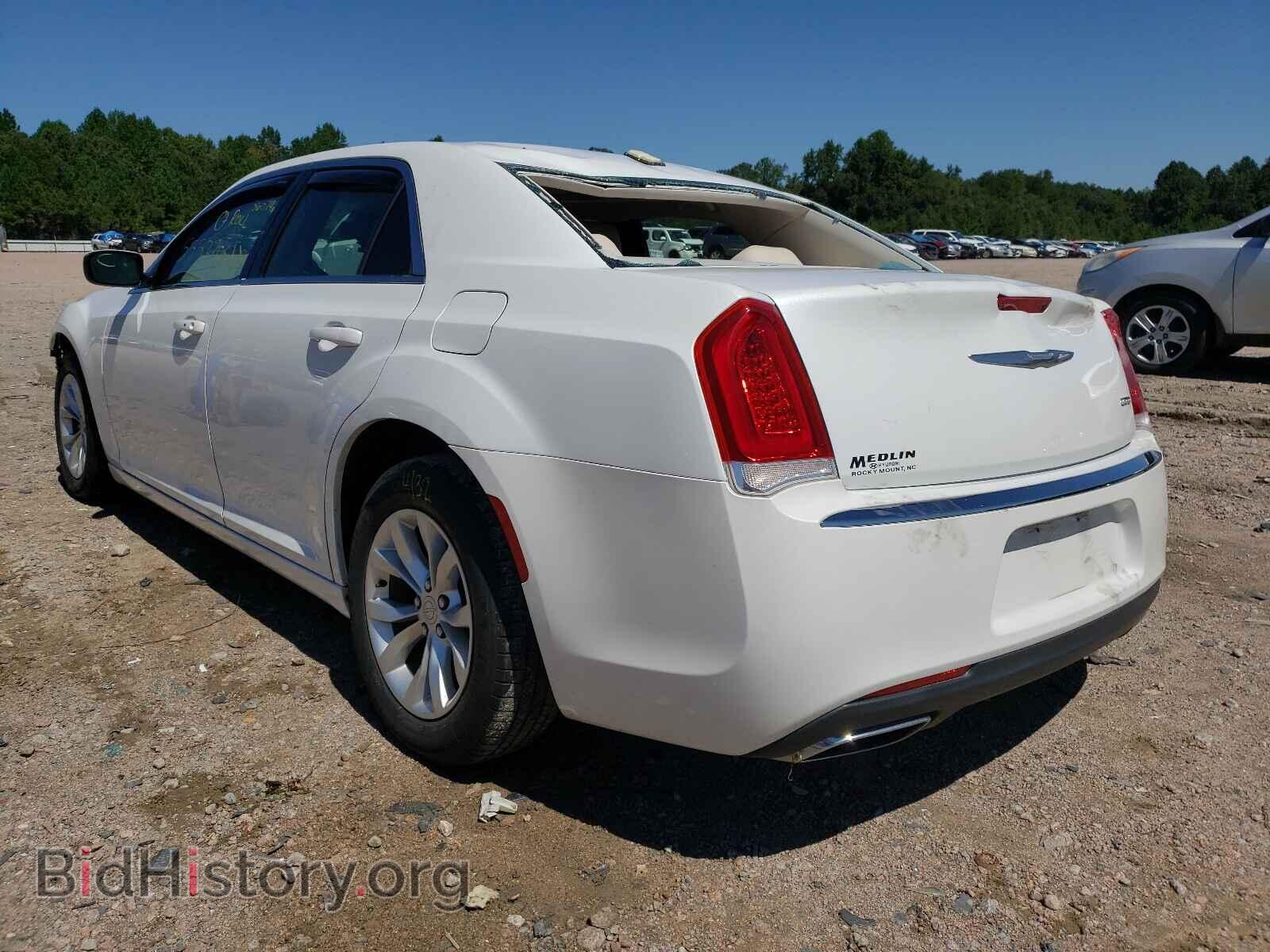 2016 CHRYSLER 300 - VIN: 2C3CCAAG7GH134990 - Фото 3