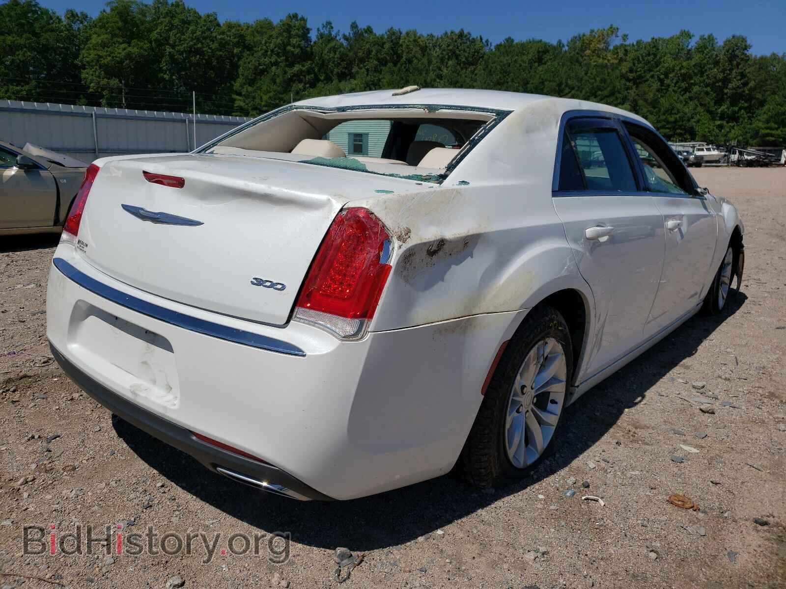 2016 CHRYSLER 300 - VIN: 2C3CCAAG7GH134990 - Фото 4
