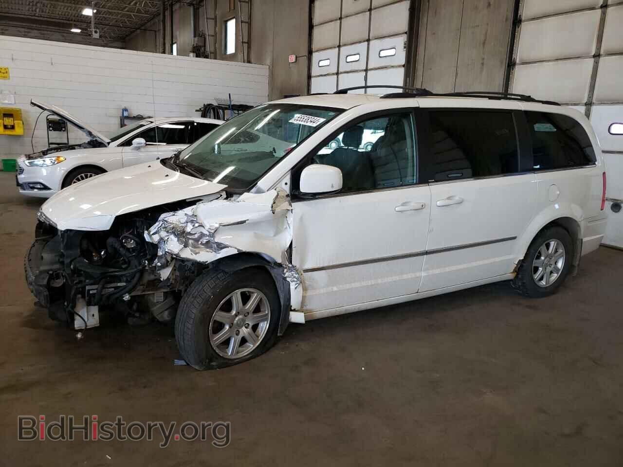 Photo 2A4RR5D19AR432701 - CHRYSLER MINIVAN 2010