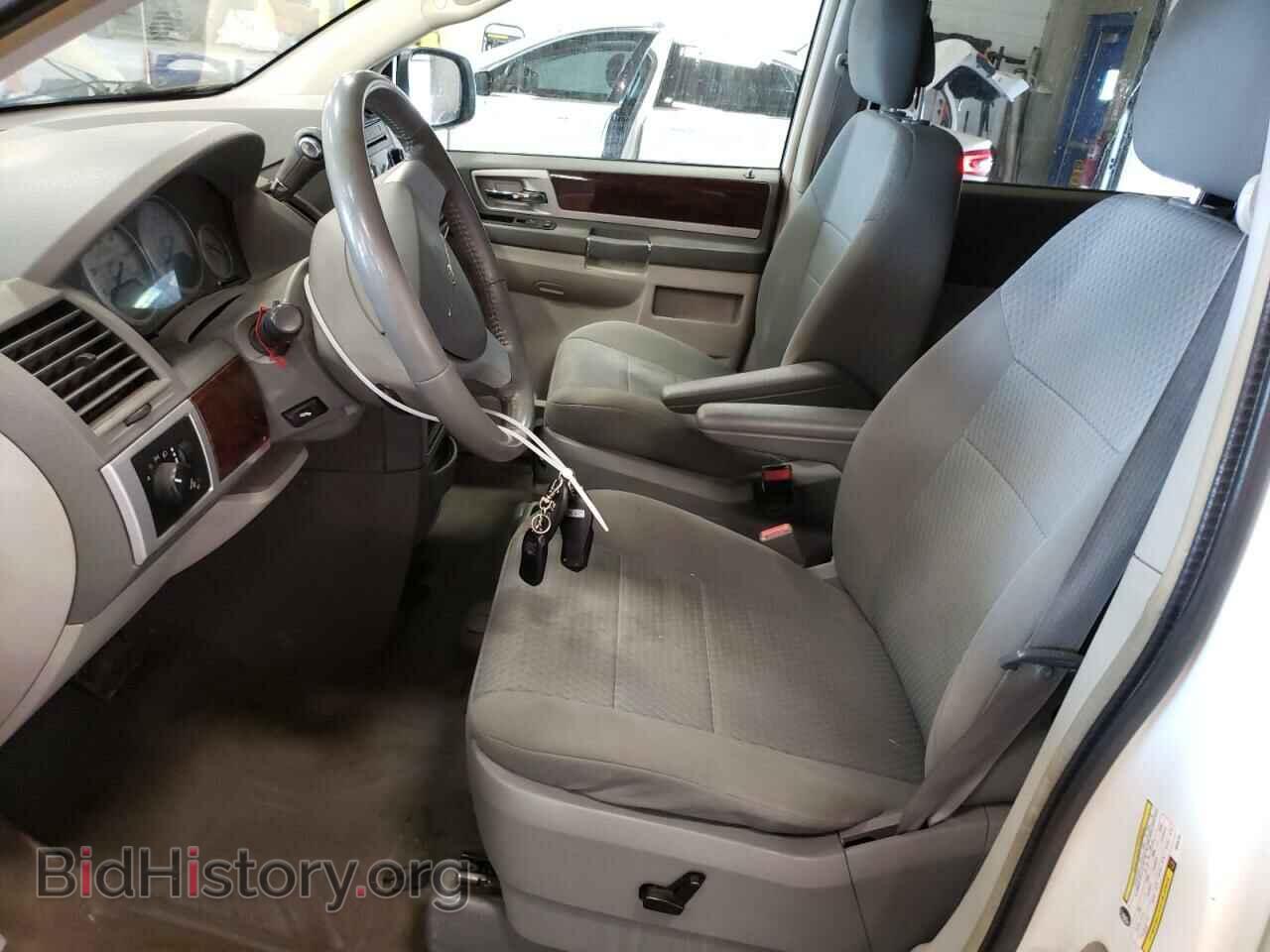 2010 CHRYSLER MINIVAN - VIN: 2A4RR5D19AR432701 - Фото 7