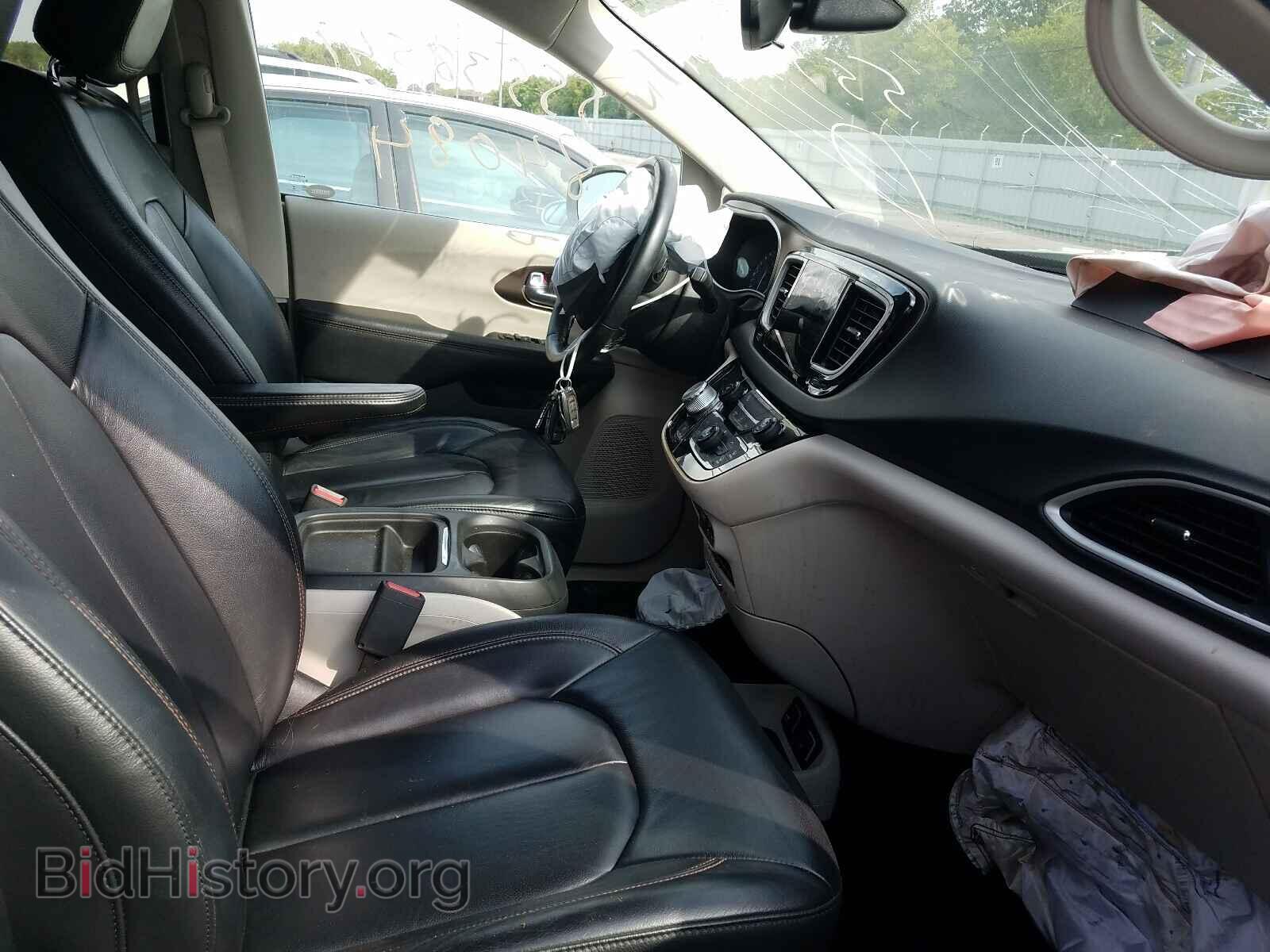 2017 CHRYSLER PACIFICA - VIN: 2C4RC1BG7HR608159 - Photo 5
