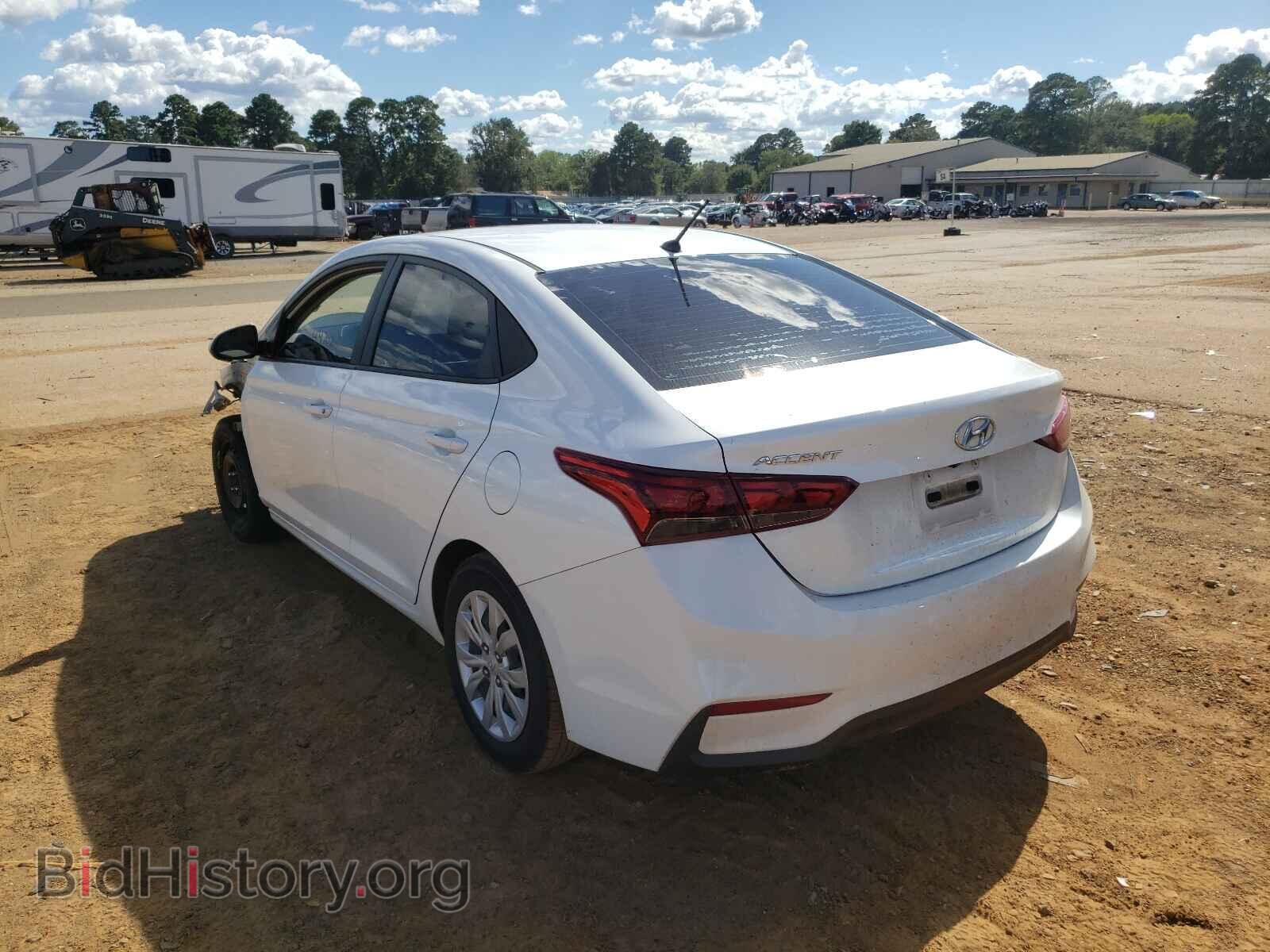 2019 HYUNDAI ACCENT - VIN: 3KPC24A34KE057075 - Фото 3
