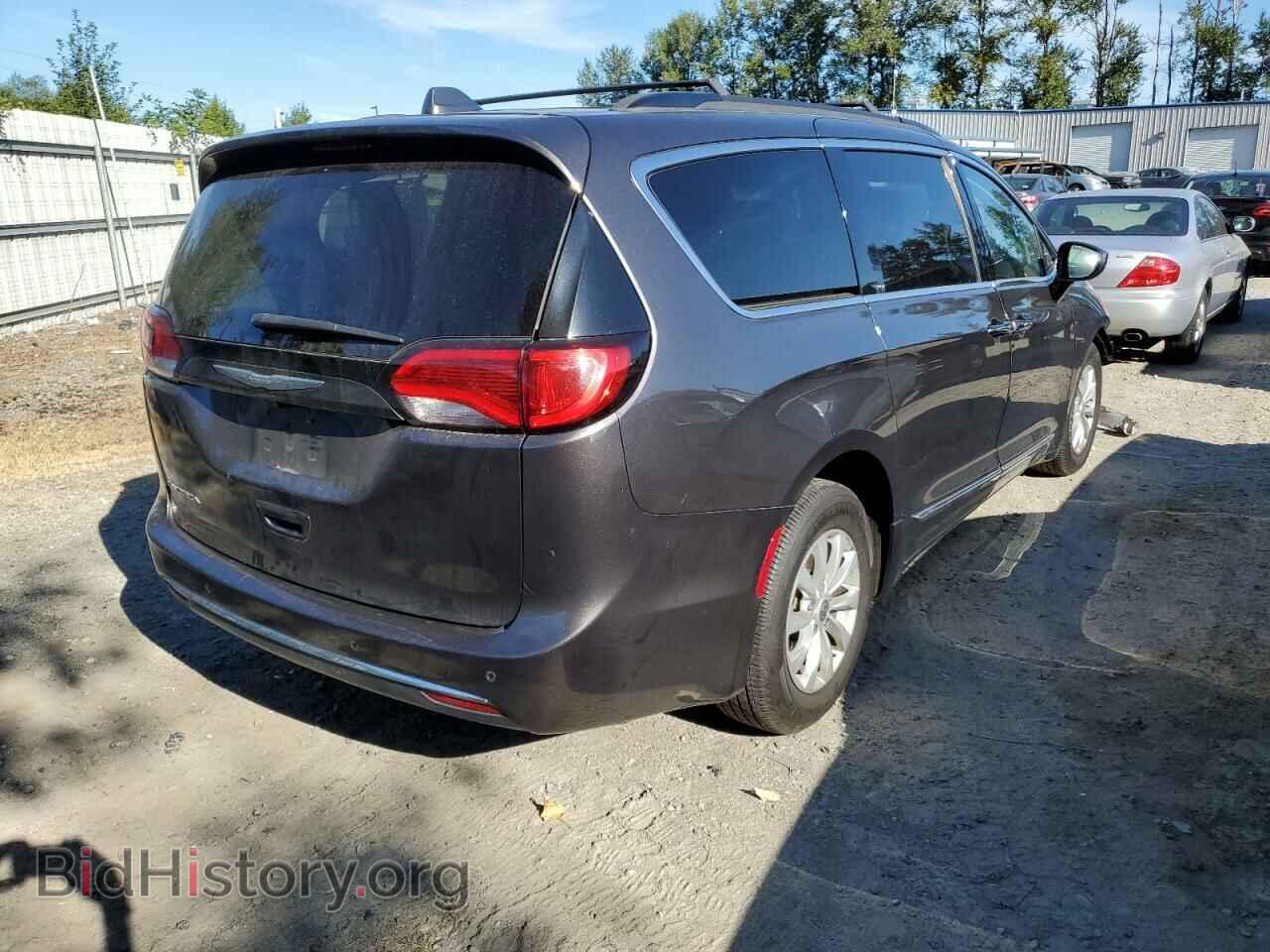 2017 CHRYSLER PACIFICA - VIN: 2C4RC1BG2HR621921 - Фото 4