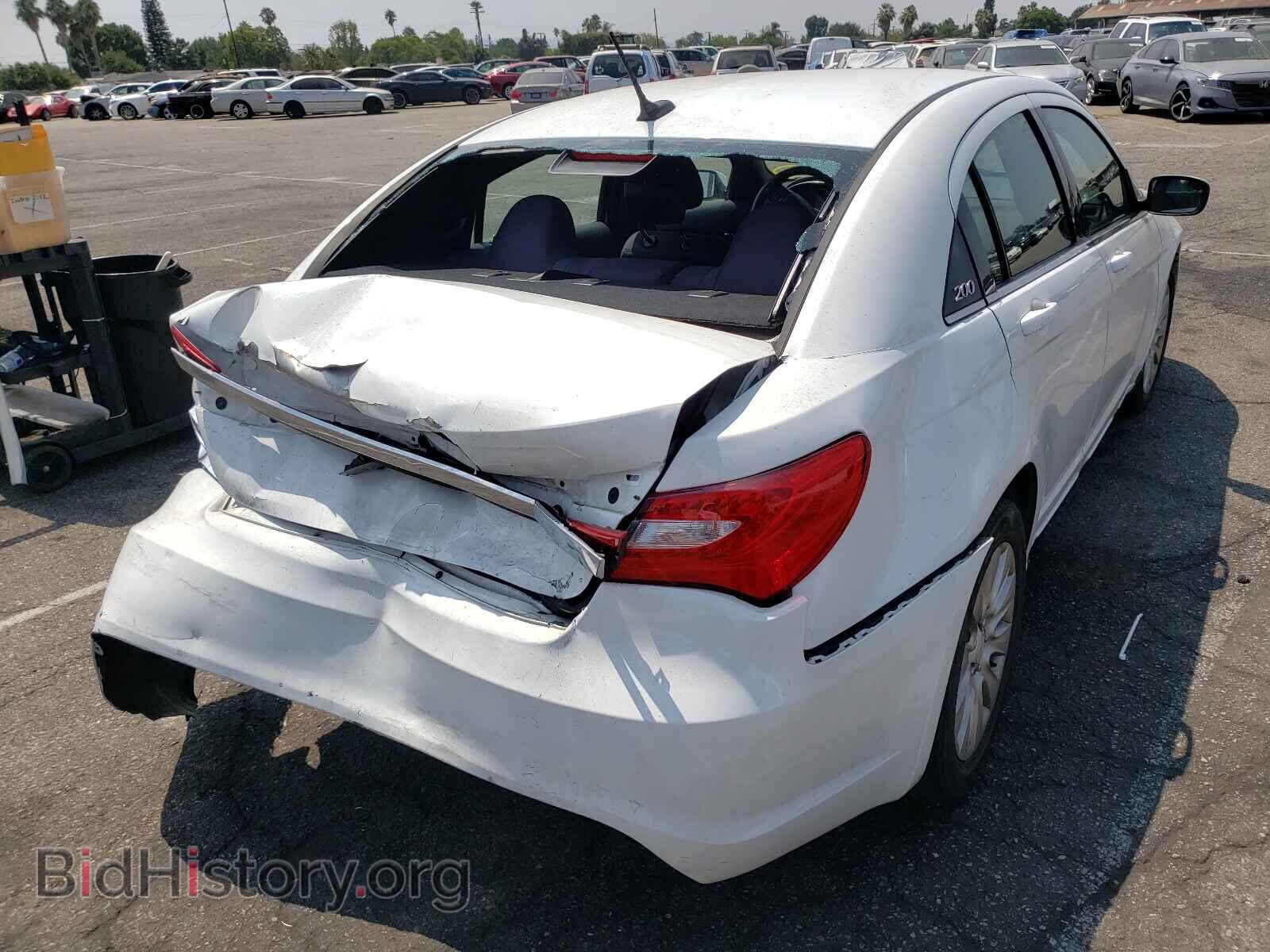 2014 CHRYSLER 200 - VIN: 1C3CCBAB6EN212335 - Фото 4