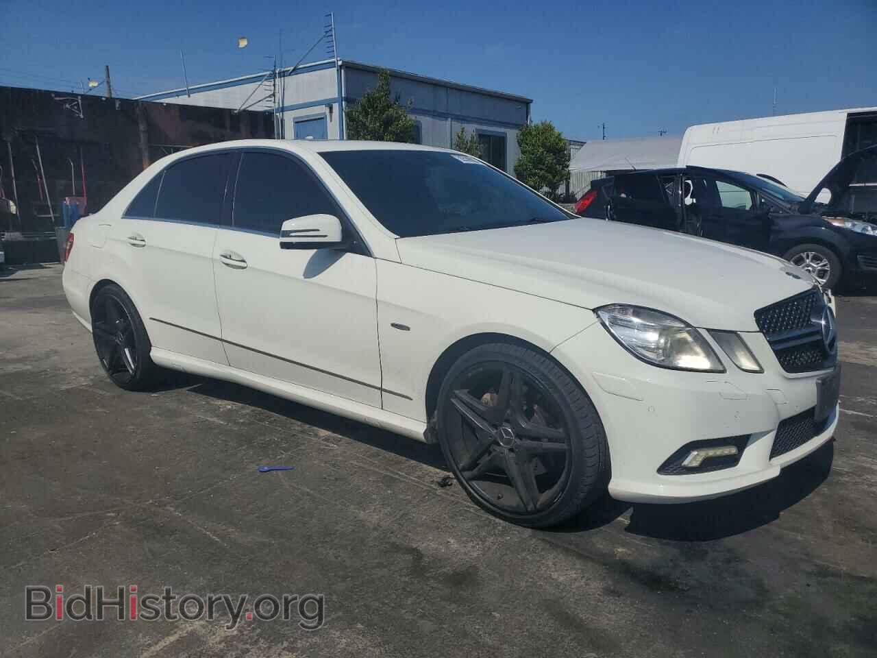 2011 MERCEDES-BENZ E-CLASS - VIN: WDDHF7CB0BA276186 - Фото 4