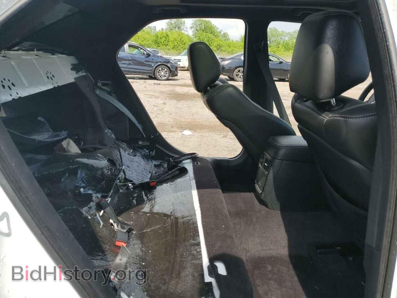 2017 CHRYSLER 300 - VIN: 2C3CCABG1HH646910 - Фото 10