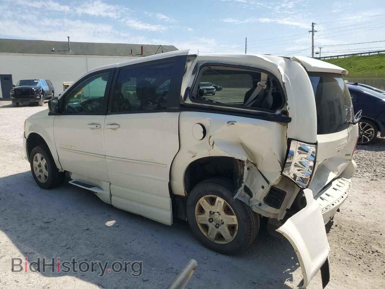 2012 DODGE CARAVAN - VIN: 2C4RDGBG4CR180754 - Photo 2