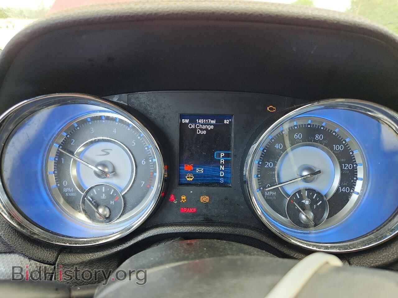 2014 CHRYSLER 300 - VIN: 2C3CCABG0EH328675 - Photo 9