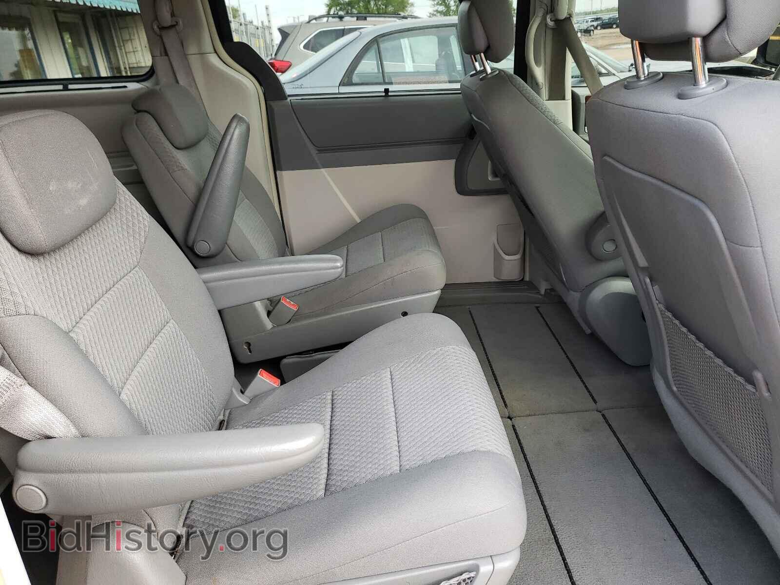 2010 CHRYSLER MINIVAN - VIN: 2A4RR5DX3AR441270 - Фото 6