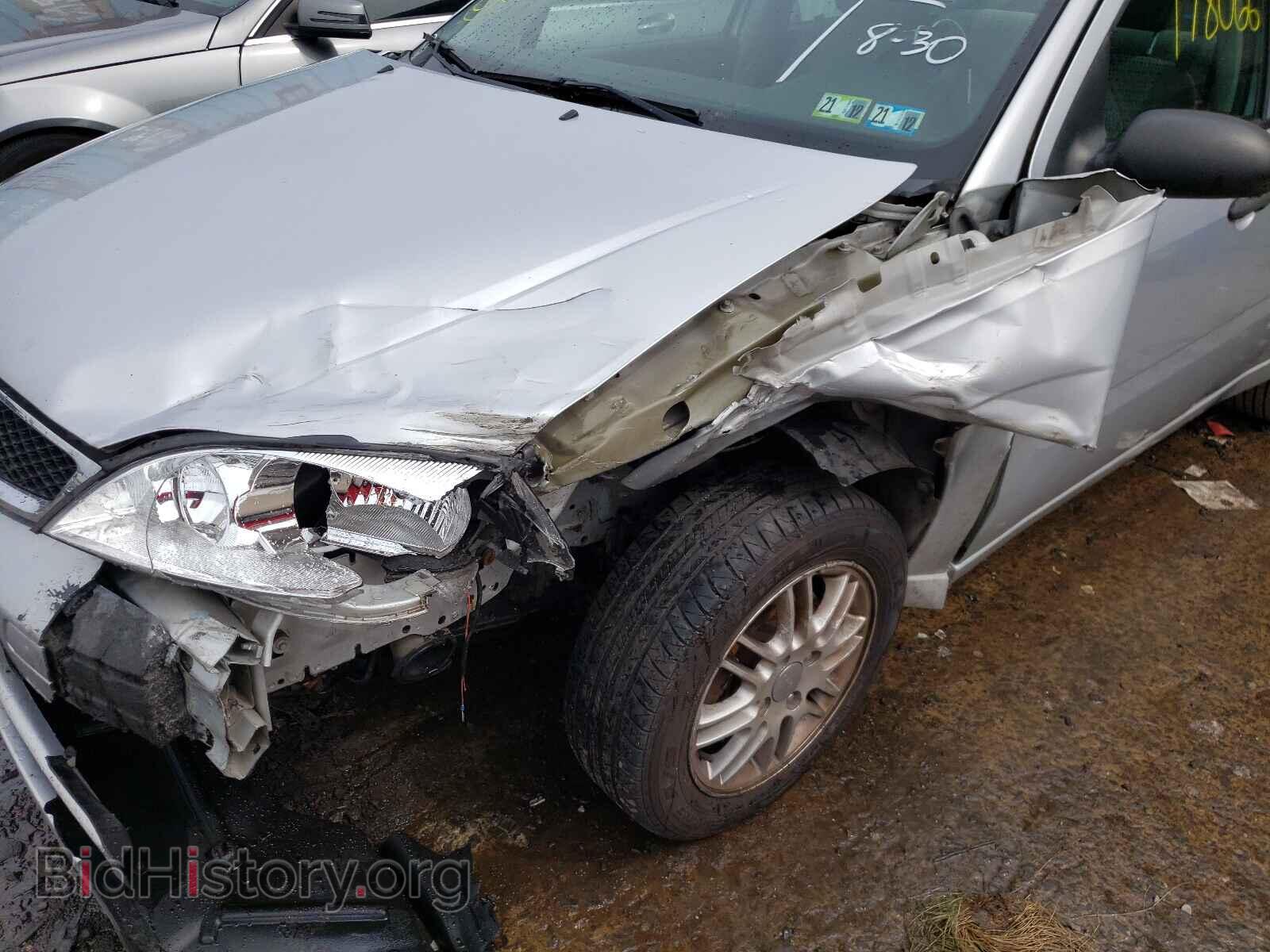 2007 FORD FOCUS - VIN: 1FAHP34N87W200952 - Фото 9