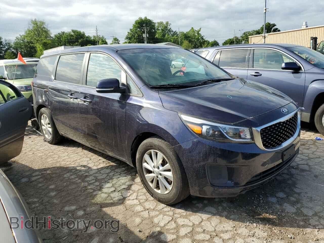 2018 KIA All Models - VIN: KNDMB5C19J6380919 - Фото 4