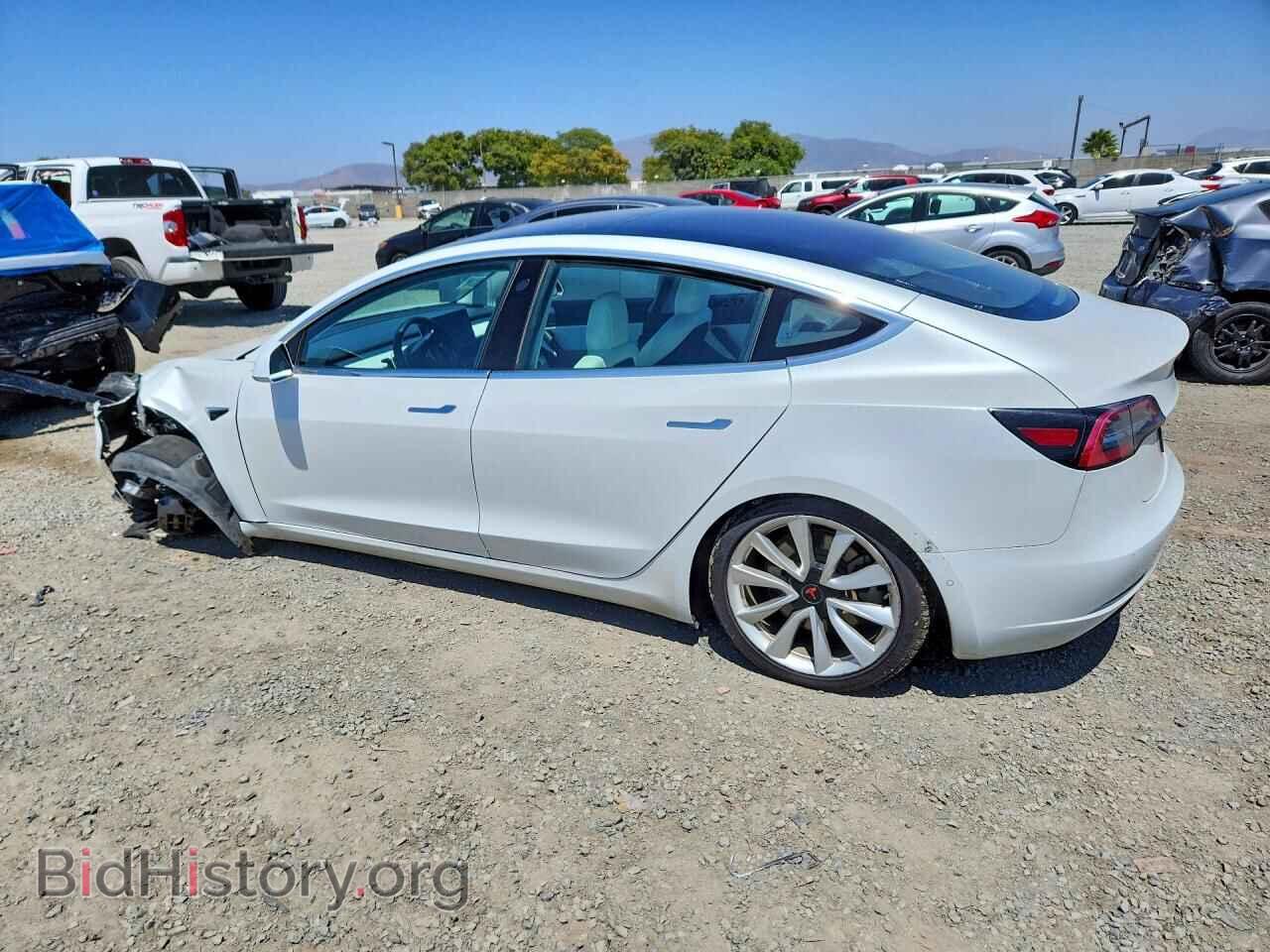 2018 TESLA MODEL 3 - VIN: 5YJ3E1EA7JF181560 - Photo 2
