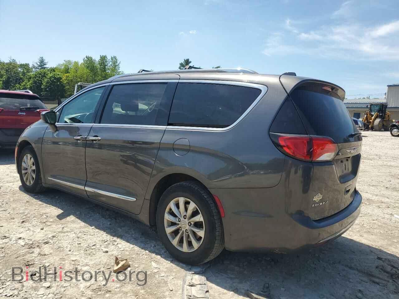 2019 CHRYSLER PACIFICA - VIN: 2C4RC1BG8KR722050 - Фото 2