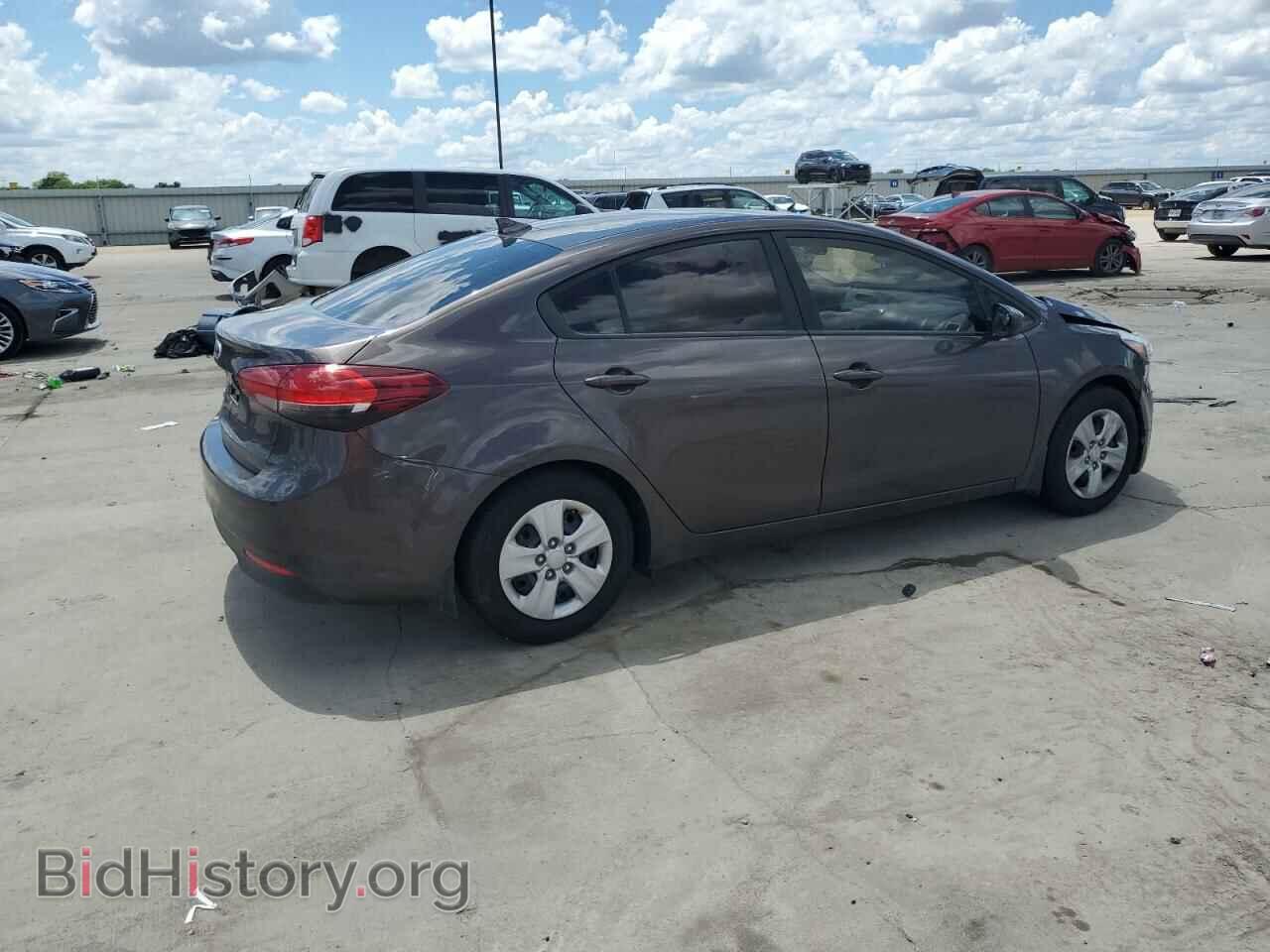 2017 KIA FORTE - VIN: 3KPFK4A74HE152132 - Фото 3