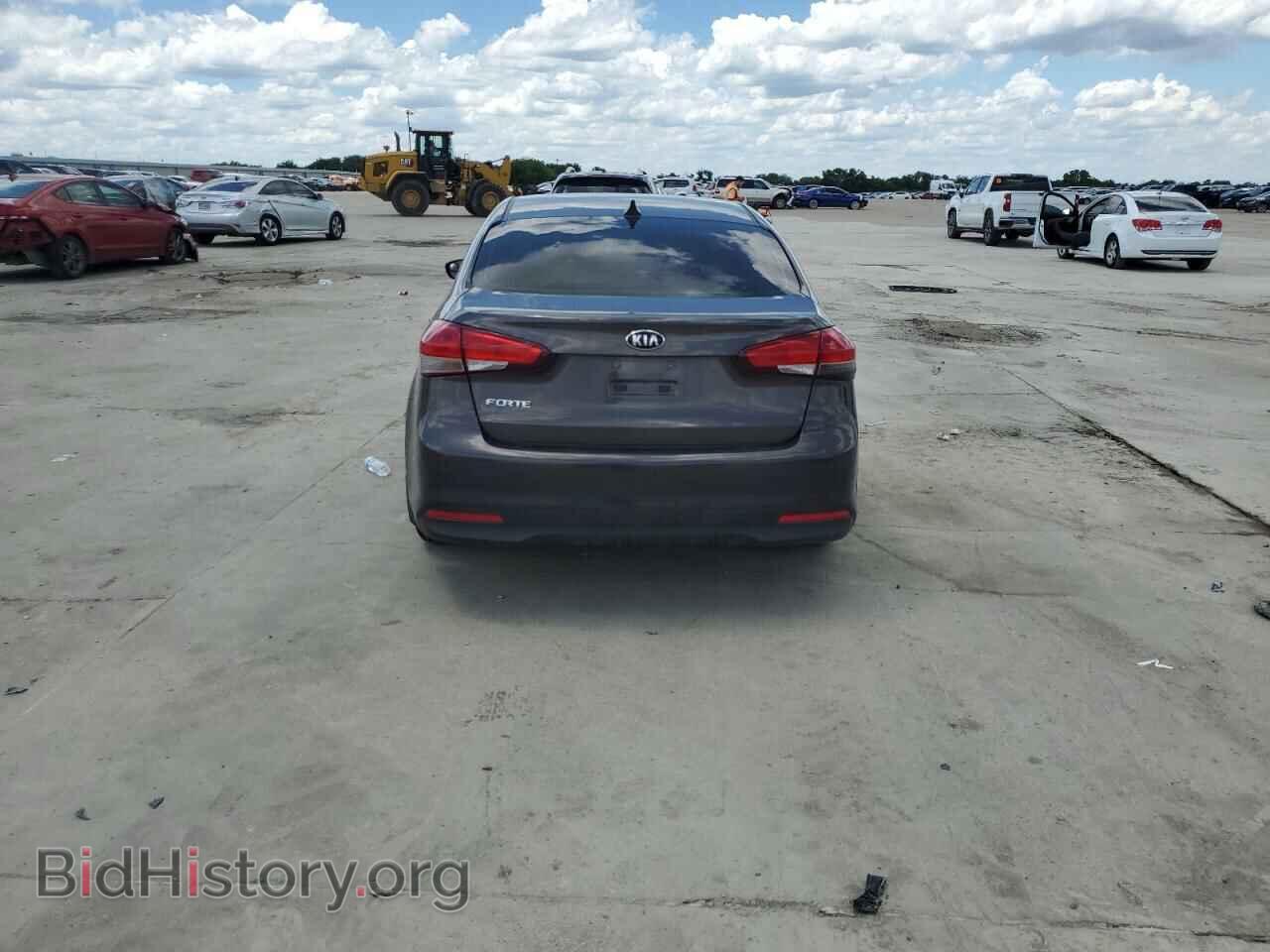 2017 KIA FORTE - VIN: 3KPFK4A74HE152132 - Фото 6