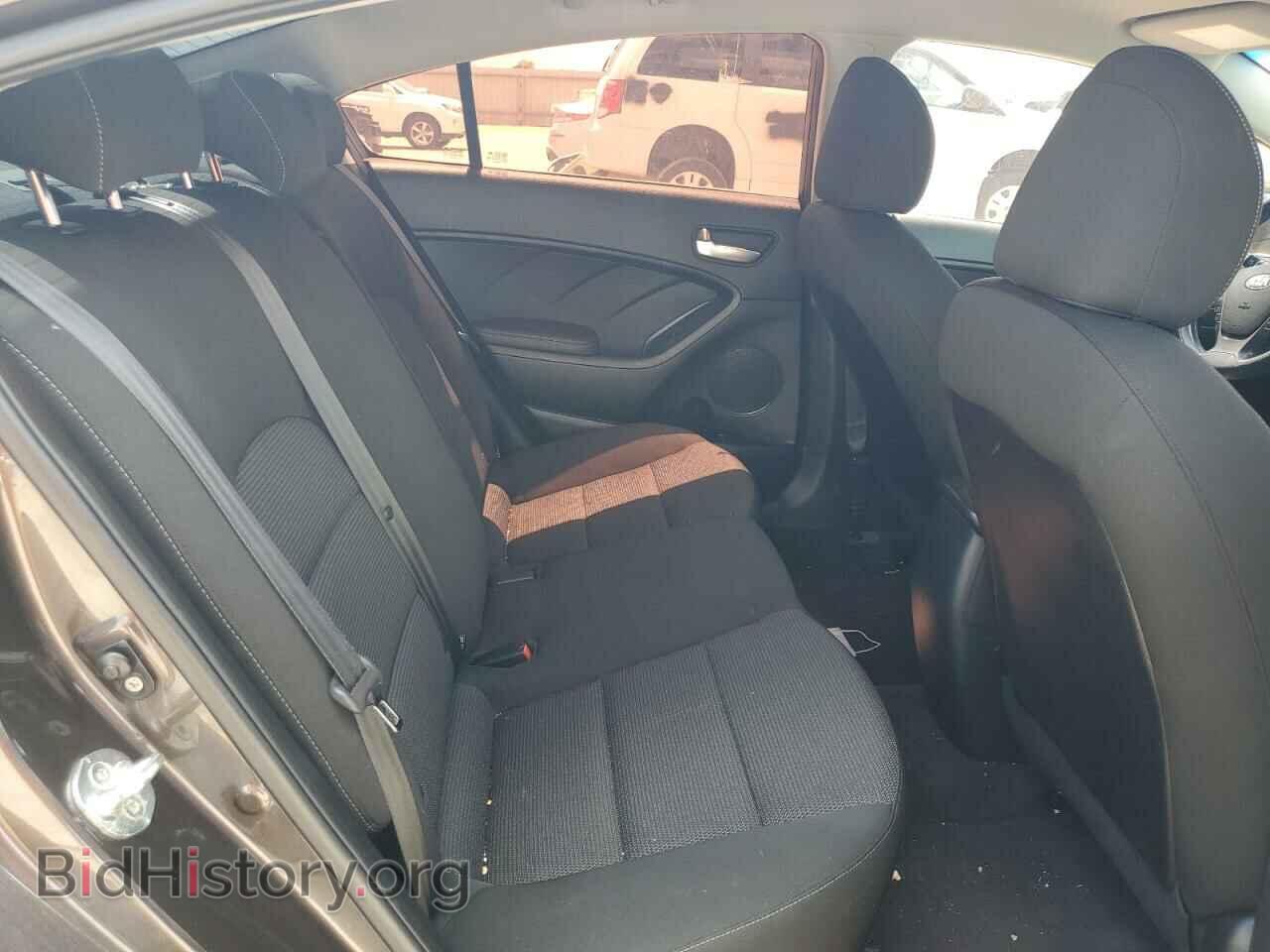 2017 KIA FORTE - VIN: 3KPFK4A74HE152132 - Фото 10