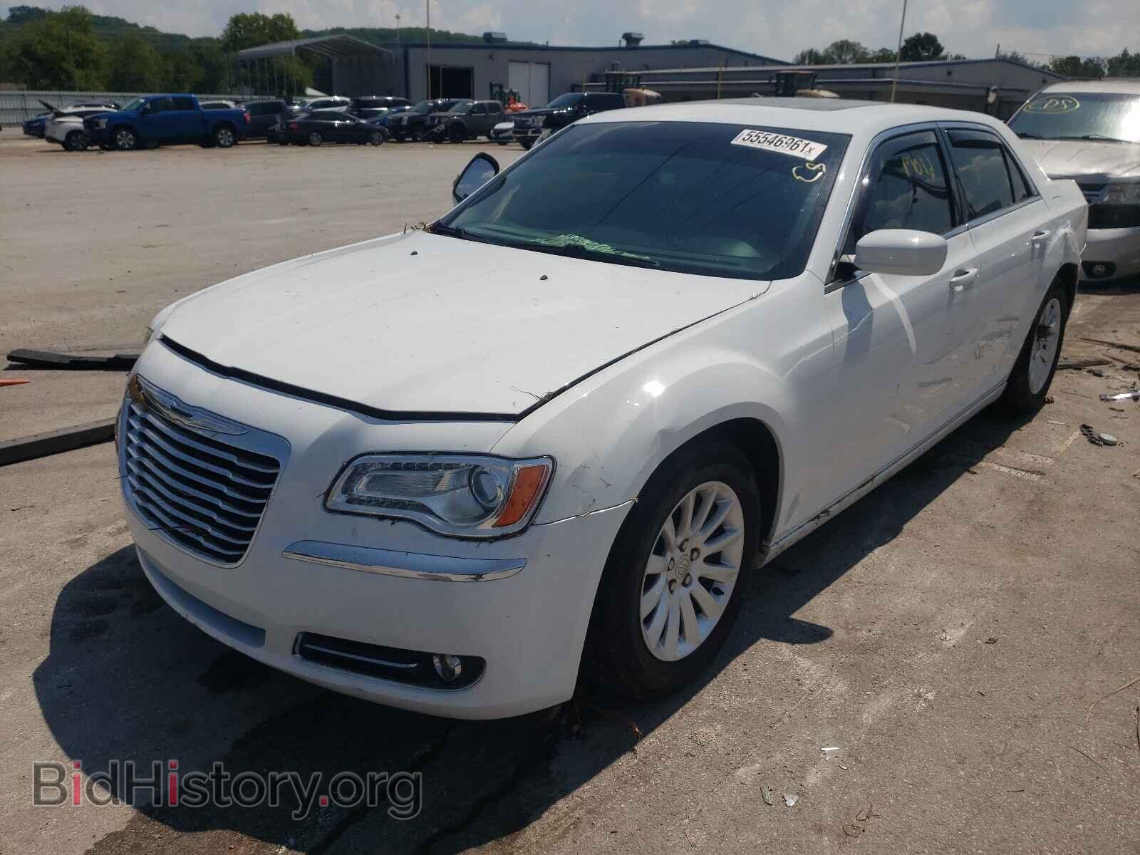 2014 CHRYSLER 300 - VIN: 2C3CCAAG0EH125285 - Photo 2