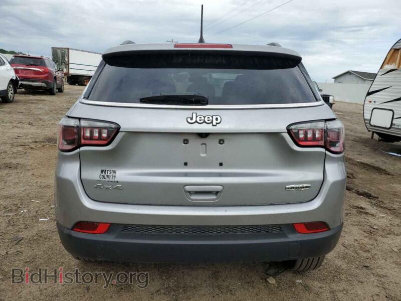 2022 Jeep COMPASS (VIN 3C4NJDFB5NT216133) — фото 6 из 13