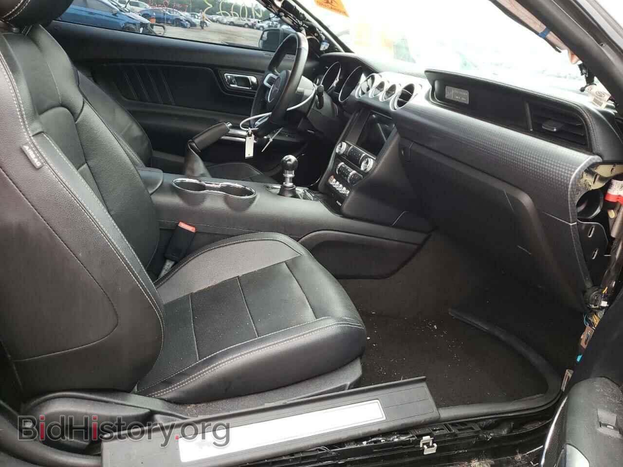 2017 FORD MUSTANG - VIN: 1FA6P8CFXH5305241 - Фото 5