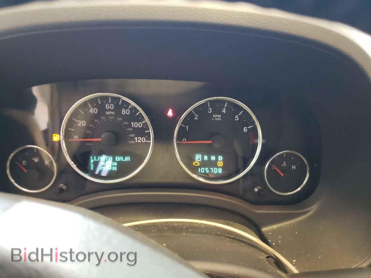 2009 JEEP COMPASS - VIN: 1J8FT57BX9D119582 - Фото 9