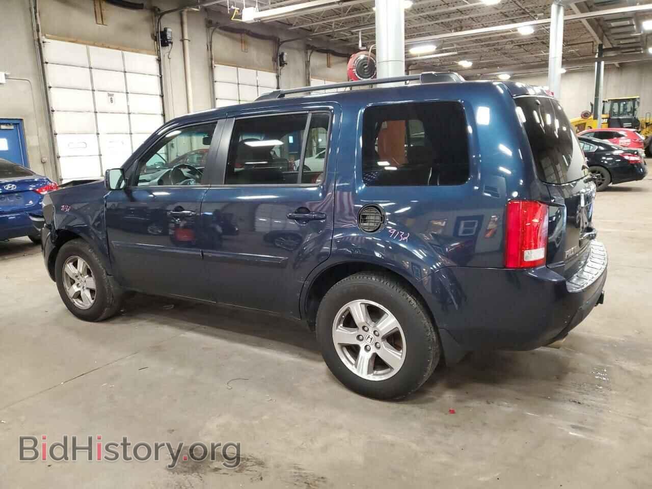 2011 HONDA PILOT - VIN: 5FNYF4H55BB062197 - Фото 2